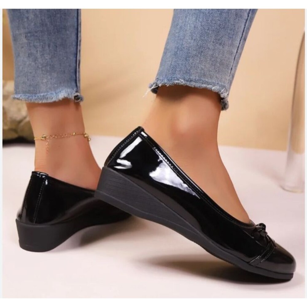 Naturalizer Black Patent Sam Comfort Wedge Pumps US 7.5 Office Casual Church - Picture 9 of 9